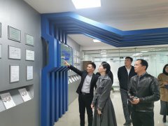 鹿城區委常委、副區長張偉蒞臨申甌通信進行數